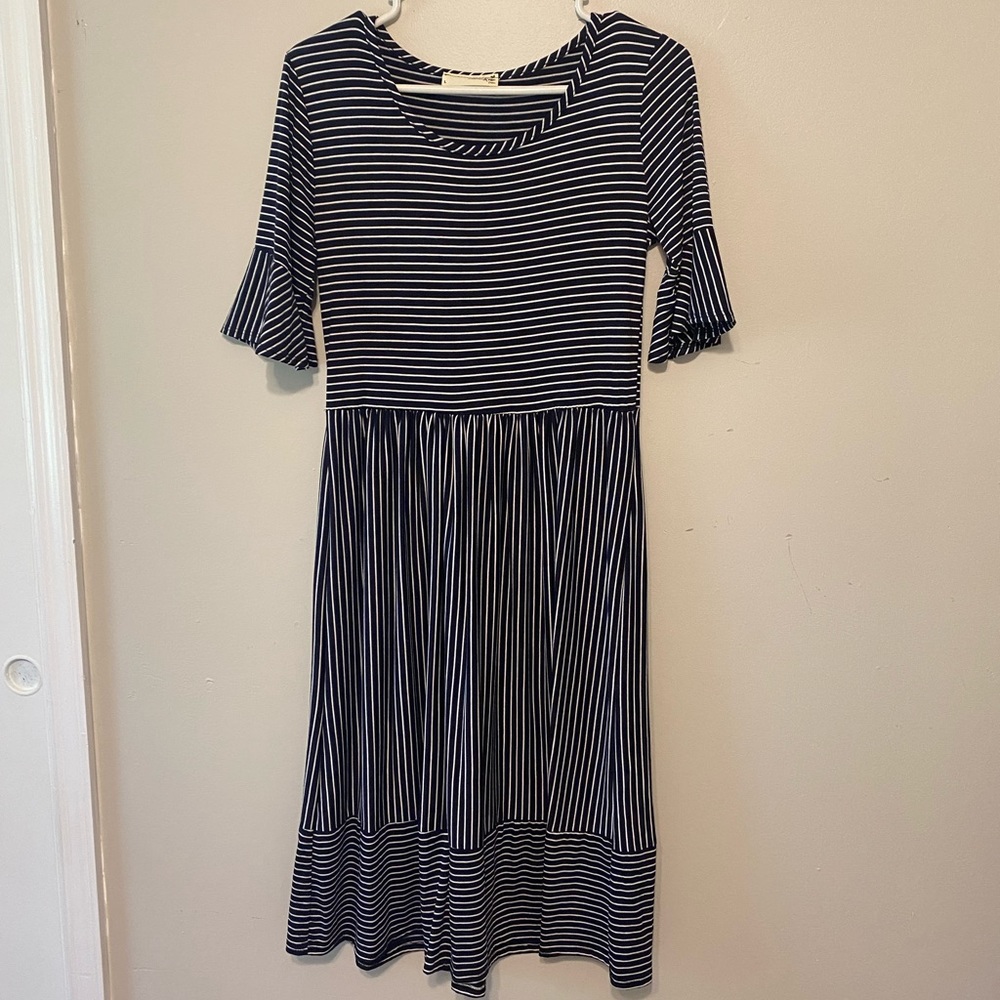 Forever Rose Navy striped midi dress